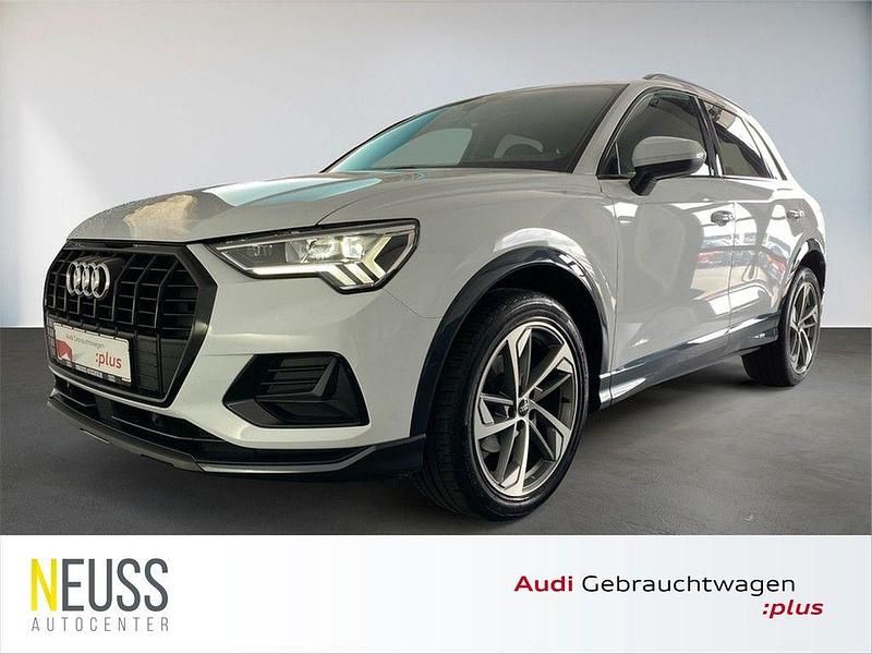 Gletscherweiß metallic Gebraucht 2022 Audi Q3 Advanced SUV | 31.850 € (Fairer Preis) - Bild 1/4