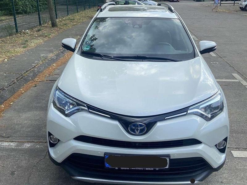 Weiß Gebraucht 2016 Toyota RAV4 Hybrid Executive SUV | 19.999 € (Fairer Preis) - Bild 1/4