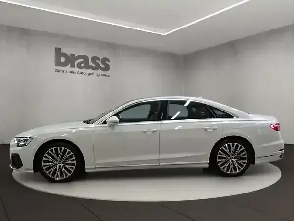 Usado Audi A8 340 HP (250 kW) 2025 Branco Sedan