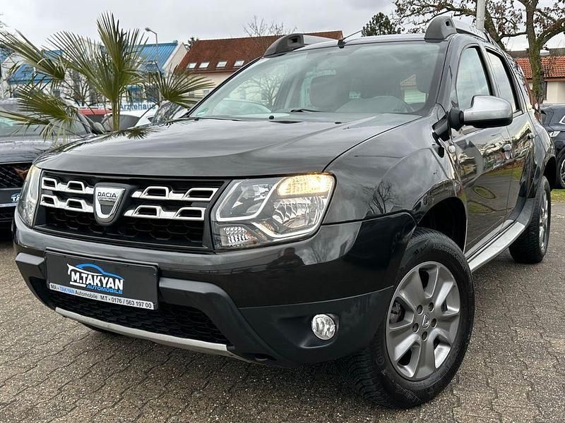 Gebraucht Dacia Duster Lauréate 125 PS (91 kW) 2015 Schwarz SUV
