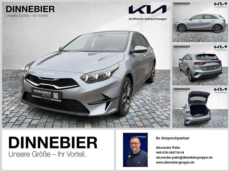 Neu Kia Ceed 140 PS (102 kW) 2025 Lunarsilber met Kleinwagen