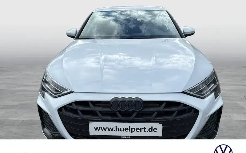 Neu Audi A3 S-Line 204 PS (150 kW) 2026 Weiß Limousine