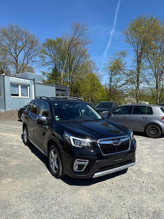 Gebraucht Subaru Forester Active 150 PS (110 kW) 2020 Schwarz SUV