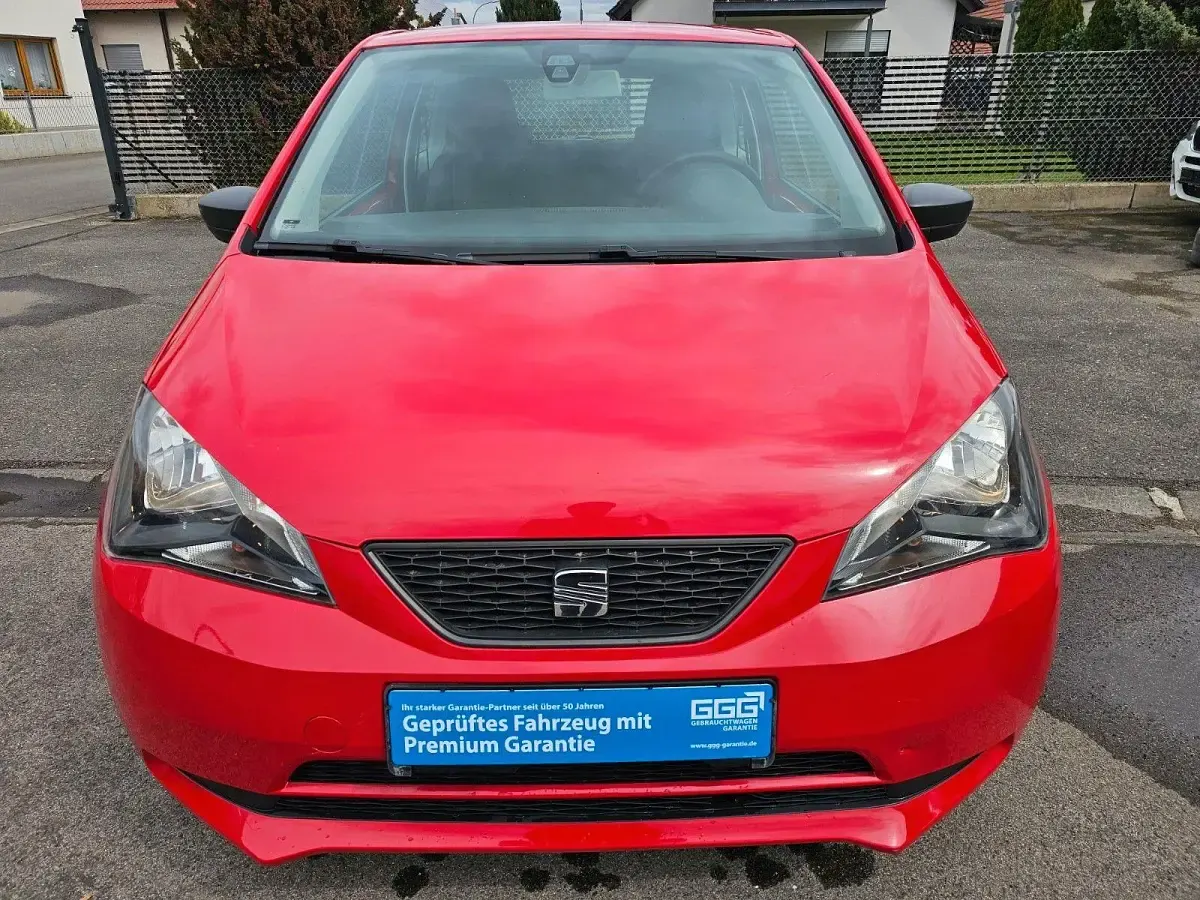 Używany Seat Mii Reference 60 KM (44 kW) 2012 Czerwony Hatchback