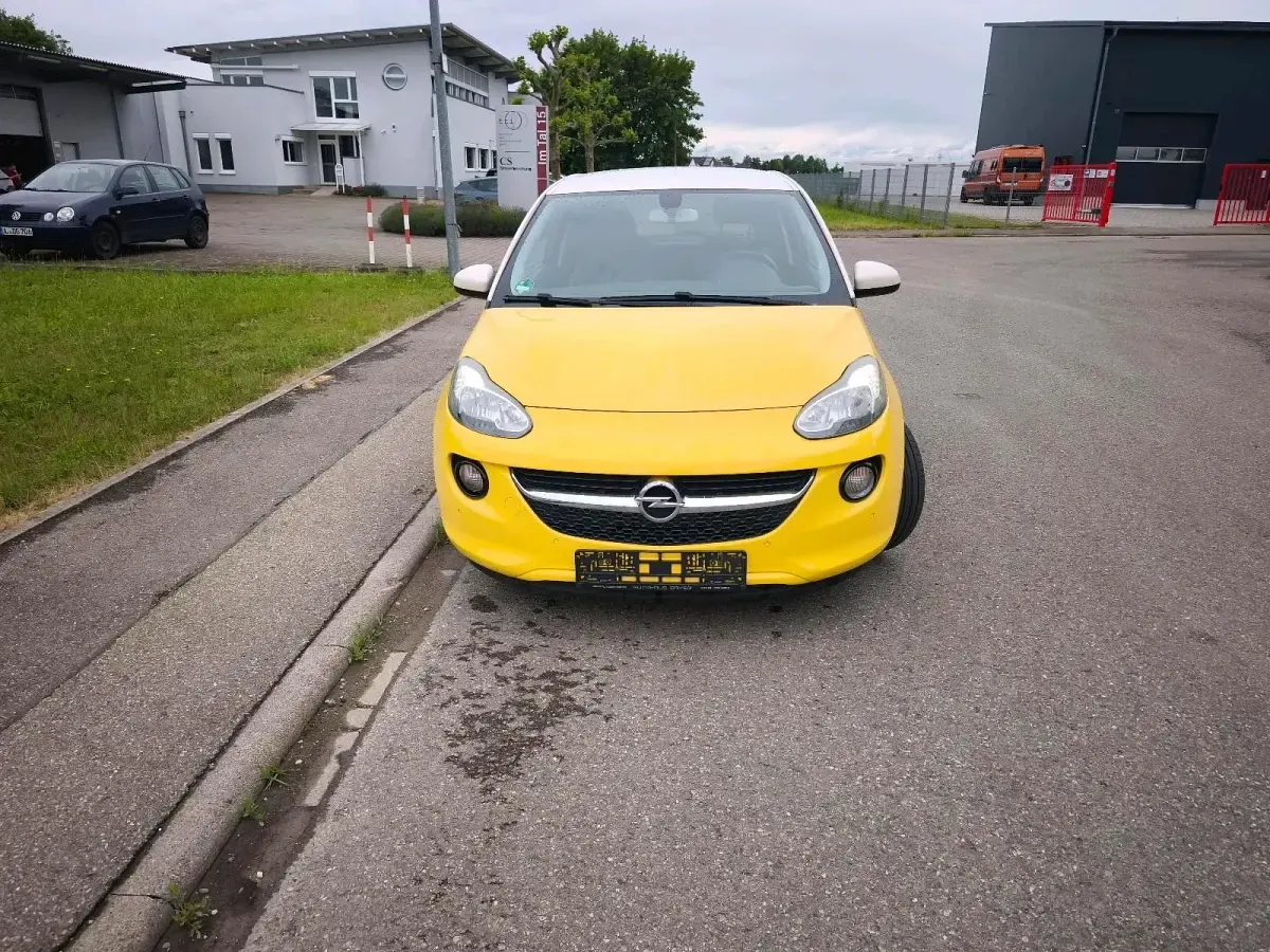 Gebraucht Opel Adam 101 PS (74 kW) 2014 Gelb Kleinwagen