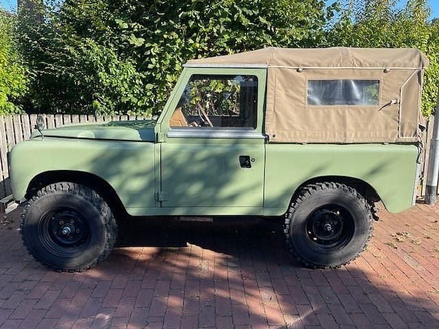 Gebraucht Land Rover 3 79 PS (58 kW) 1983 Grün SUV