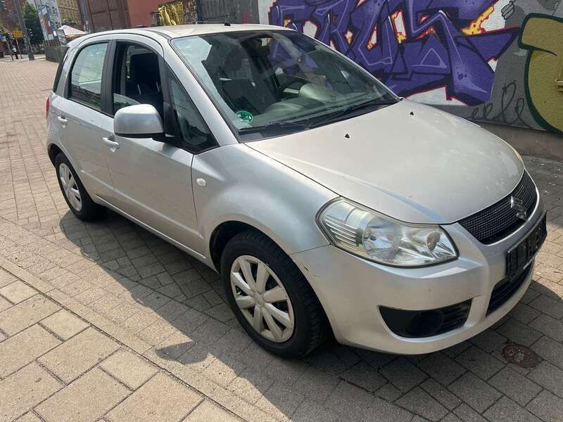 Silber Gebraucht 2008 Suzuki SX4 Comfort Limousine | 3.200 € (Guter Preis) - Bild 1/4