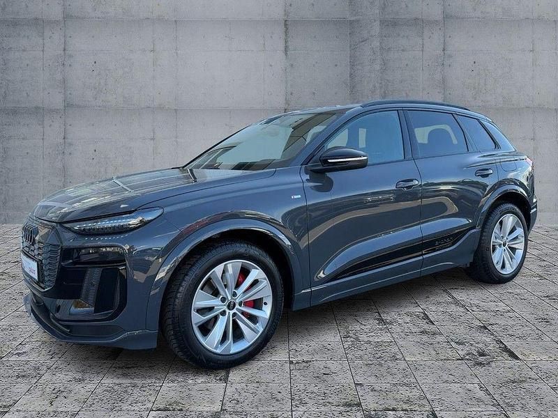 Gebraucht Audi Q6 e-tron Edition .1 285 kW (388 PS) 2025 Magnetgrau SUV