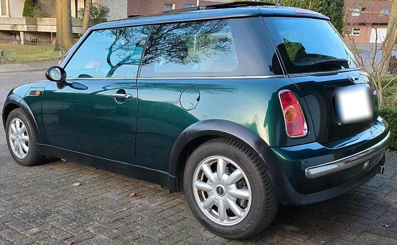 Second-hand Mini ONE 90 CP (66 kW) 2002 Verde Hatchback