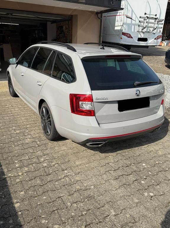 Gebraucht Skoda Octavia RS 220 PS (161 kW) 2016 Grau Kleinwagen