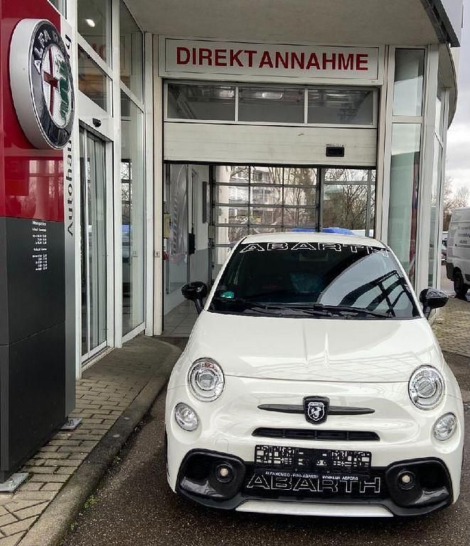 Gebraucht Abarth 595 Esseesse 179 PS (131 kW) 2020 Weiß Limousine