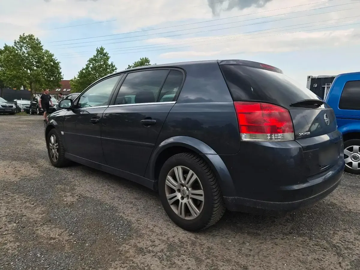 Gebraucht Opel Signum 155 PS (114 kW) 2007 Grau Kleinwagen