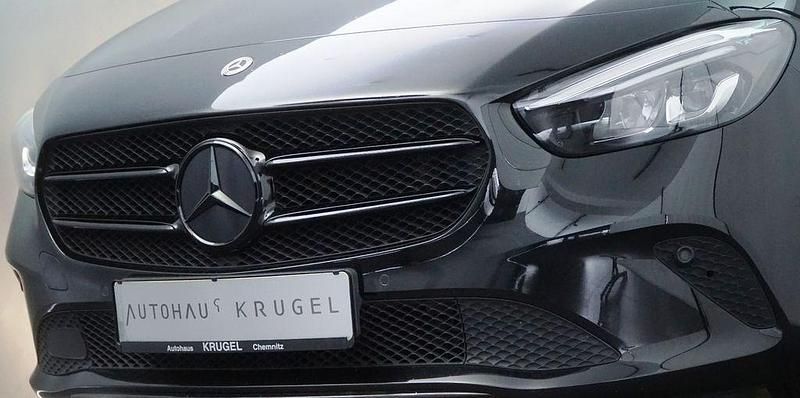 Gebraucht Mercedes B220 Night 190 PS (139 kW) 2021 Schwarz Van / Kleinbus