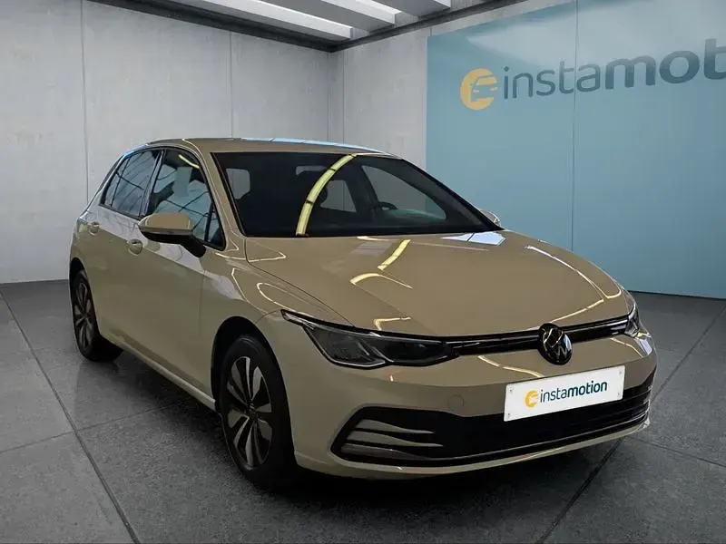 Gebraucht VW Golf VIII 116 PS (85 kW) 2024 Weiß Kleinwagen