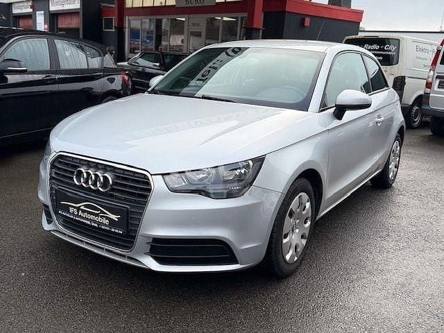 Gebraucht Audi A1 Attraction 122 PS (89 kW) 2012 Silber Kleinwagen