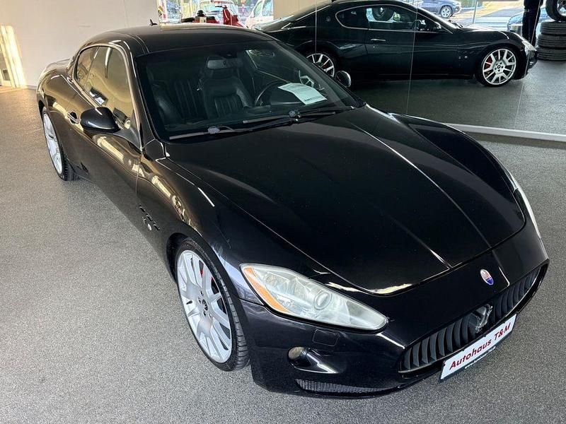Gebraucht Maserati Granturismo 405 PS (297 kW) 2008 Schwarz (metallic) Coupé