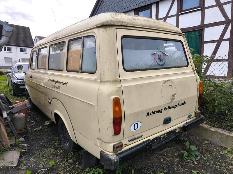 Second-hand Ford Transit 1982 Bej
