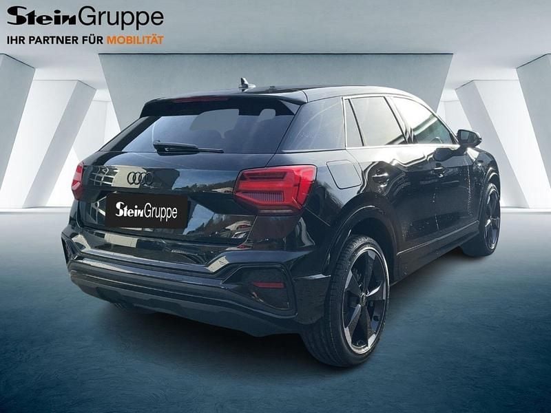 Nowe Audi Q2 S-Line 150 KM (110 kW) 2025 Czarny SUV