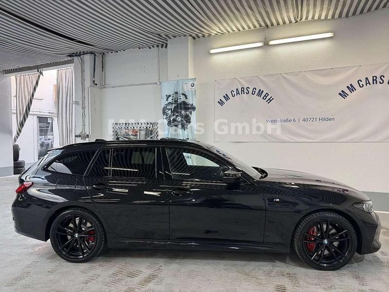 Neu BMW 340 374 PS (275 kW) 2025 Black sapphire metallic Kombi