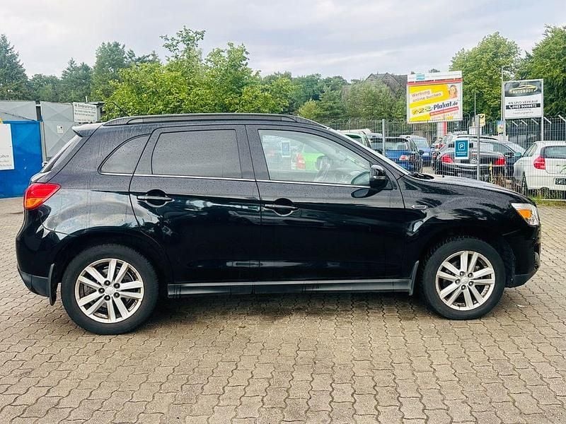Gebraucht Mitsubishi ASX Intense 150 PS (110 kW) 2013 Schwarz SUV