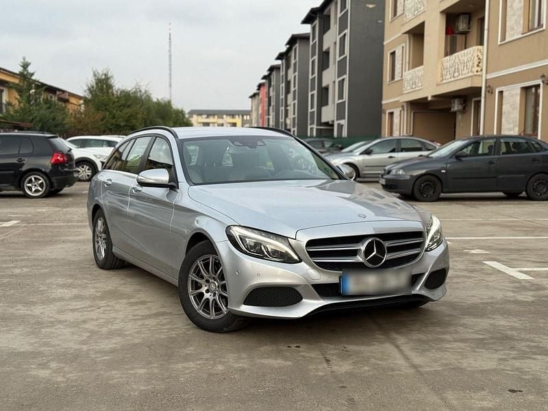 Silber Gebraucht 2015 Mercedes C220 Kombi | 12.990 € (Fairer Preis) - Bild 1/4