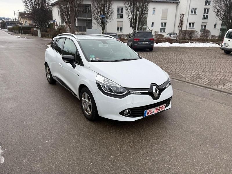 Weiß Gebraucht 2015 Renault Clio IV LIMITED Kleinwagen | 3.999 € (Guter Preis) - Bild 1/4