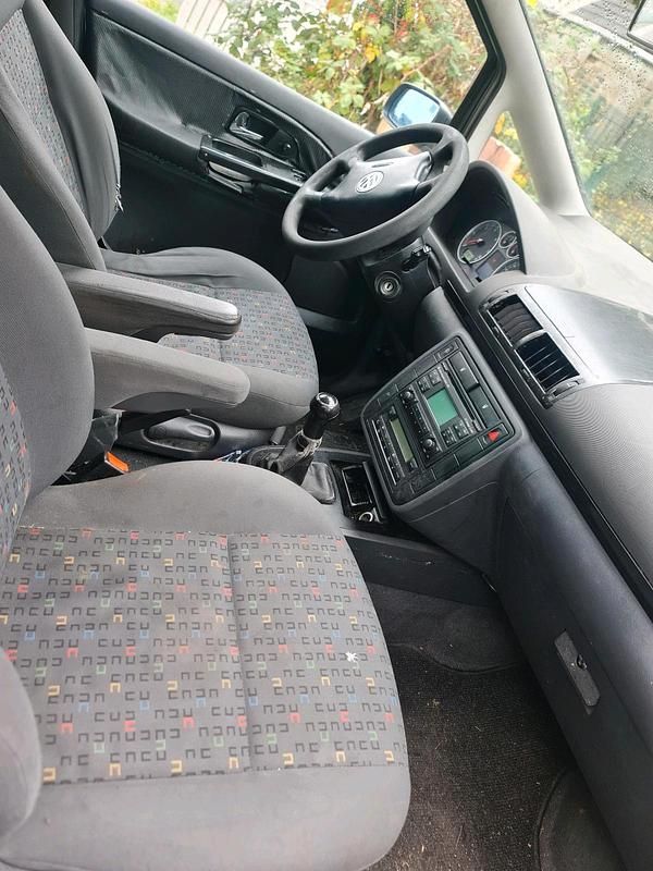 Silber Gebraucht 2001 VW Sharan Van / Kleinbus | 1.700 € (Guter Preis) - Bild 1/4