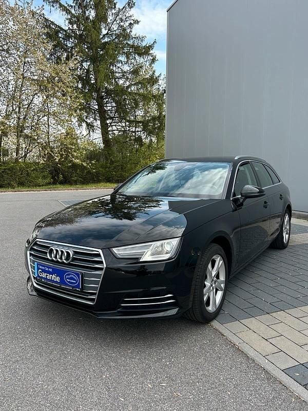 Second-hand Audi A4 150 CP (110 kW) 2016 Negru Break