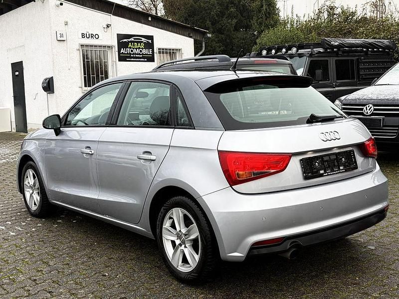 Gebraucht Audi A1 Sportback Sport 95 PS (69 kW) 2016 Silber Kleinwagen