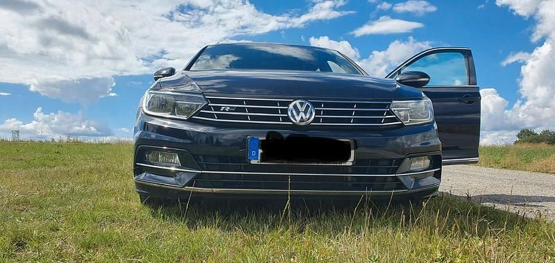 Gebraucht VW Passat R-line 150 PS (110 kW) 2015 Schwarz Kombi