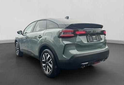 Neu Citroën C4 PureTech 131 PS (96 kW) 2026 Grün SUV