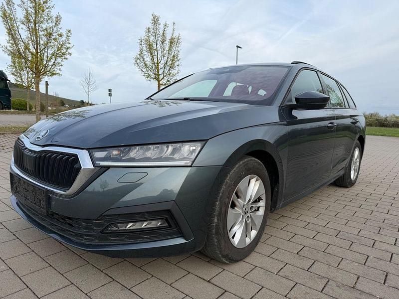 Second-hand Skoda Octavia Ambition 116 CP (85 kW) 2020 Gri Break