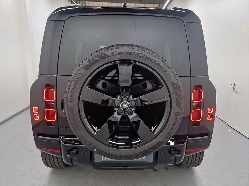 Gebraucht Land Rover Defender HSE Dynamic 249 PS (183 kW) 2025 Santorini black SUV
