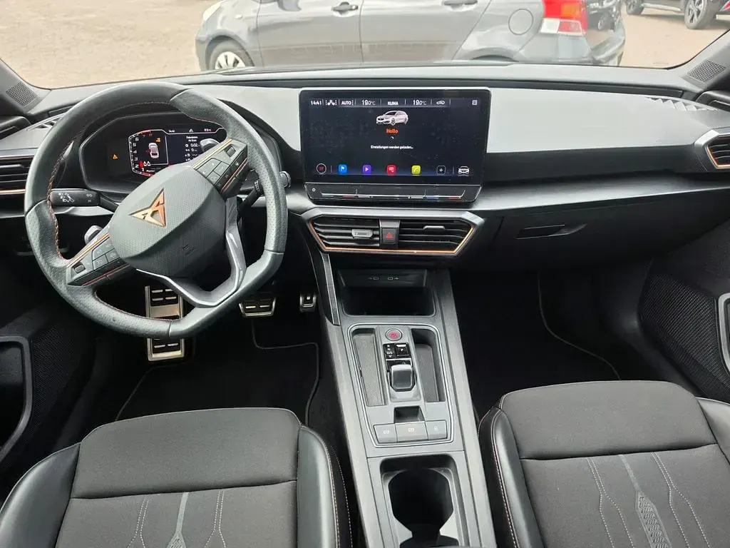 Gebraucht Cupra Leon VZ 300 PS (220 kW) 2024 Schwarz Limousine