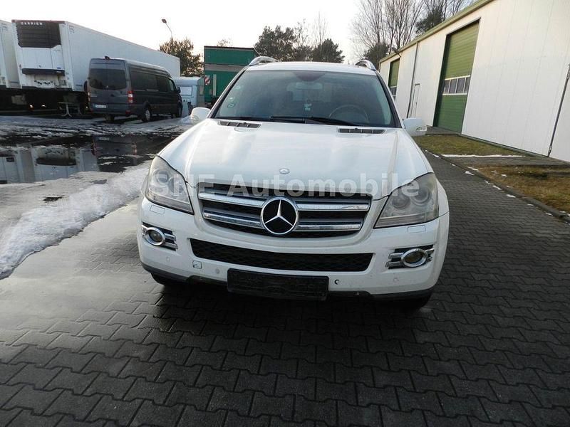 Gebraucht Mercedes GL420 306 PS (225 kW) 2008 Weiß SUV