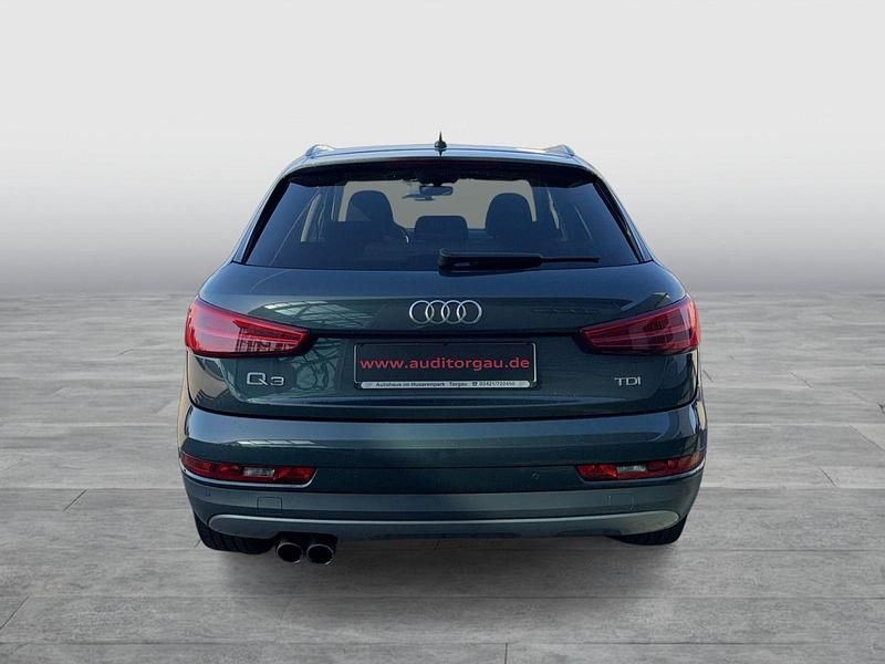 Gebraucht Audi Q3 Design 150 PS (110 kW) 2017 Camouflagegruen metallic SUV