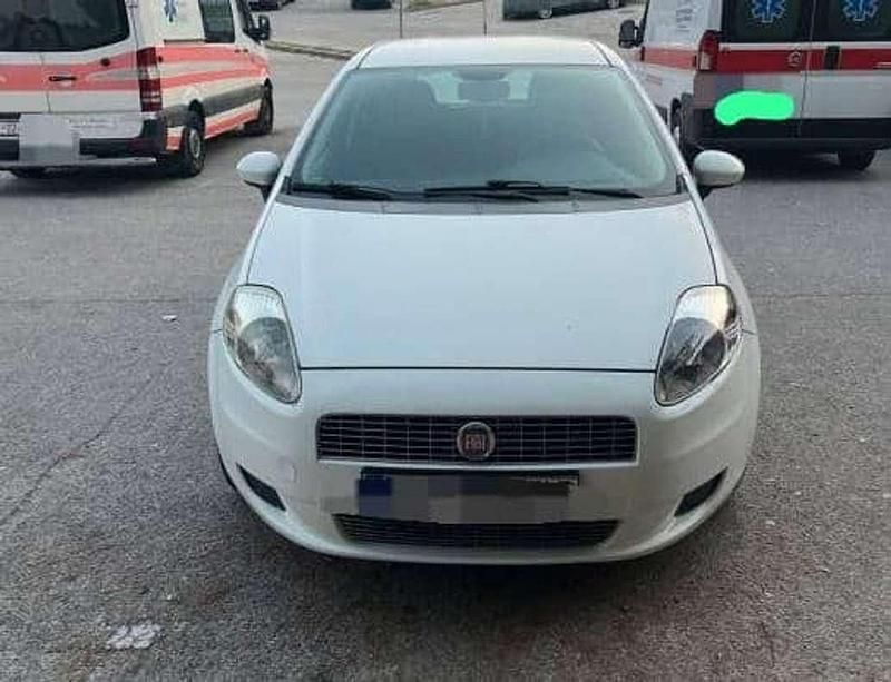 Gebraucht Fiat Grande Punto Dynamic 77 PS (56 kW) 2010 Kleinwagen