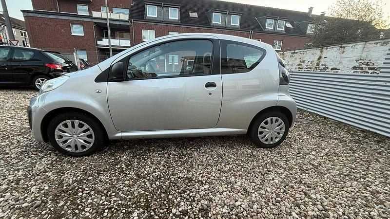 Gebraucht Citroën C1 Advance 68 PS (50 kW) 2013 Silber Kleinwagen