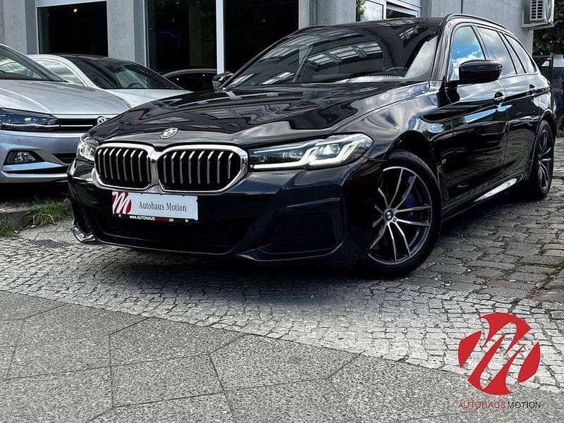 Gebraucht BMW 540 M Sport 340 PS (250 kW) 2021 Black sapphire metallic Kombi