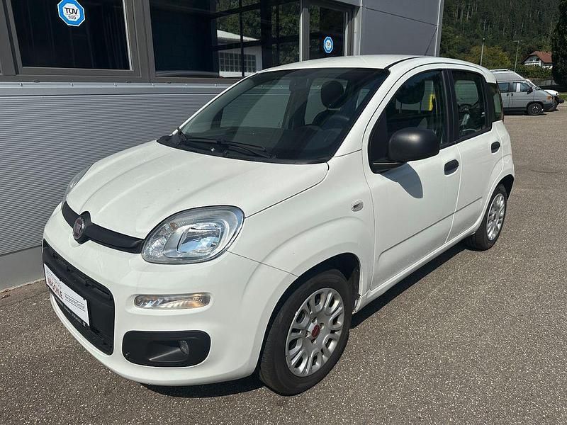 Weiß Gebraucht 2018 Fiat Panda Easy Kleinwagen | 7.490 € (Fairer Preis) - Bild 1/4