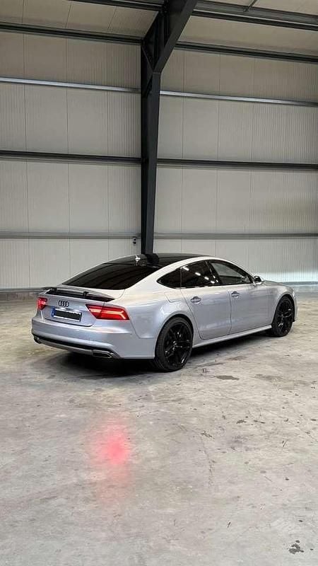 Silber Gebraucht 2016 Audi A7 Ambiente Kleinwagen | 28.500 € (Guter Preis) - Bild 1/4