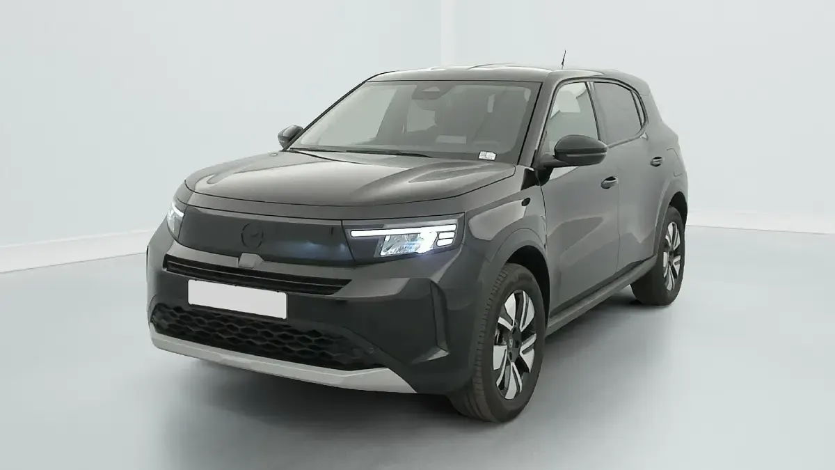 Gebraucht Opel Frontera 83 kW (113 PS) 2025 Schwarz (noir karbon) SUV