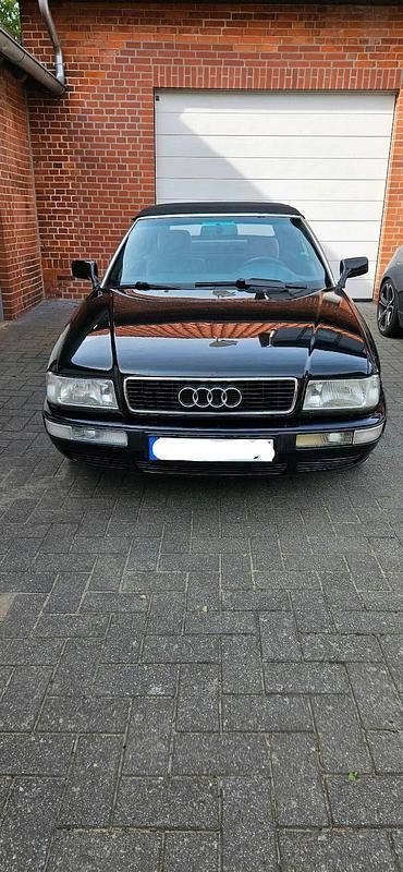 Schwarz Gebraucht 1996 Audi Cabriolet Cabrio | 5.499 € (Fairer Preis) - Bild 1/4