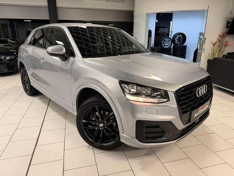 Gebraucht Audi Q2 S-Line 150 PS (110 kW) 2021 Silber SUV