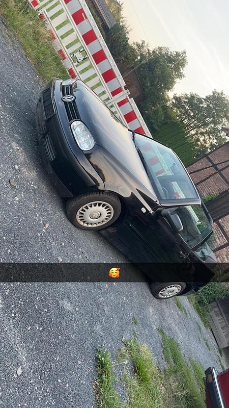 Schwarz Gebraucht 2000 VW Golf Cabriolet Cabrio | 900 € (Superpreis) - Bild 1/4