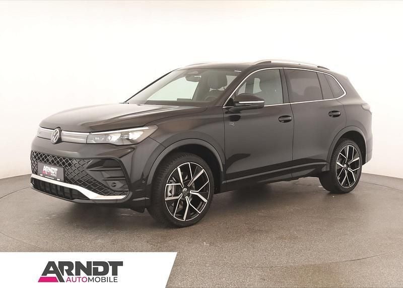 Deep black perleffekt Gebraucht 2024 VW Tiguan R-line SUV | 48.684 € (Superpreis) - Bild 1/4
