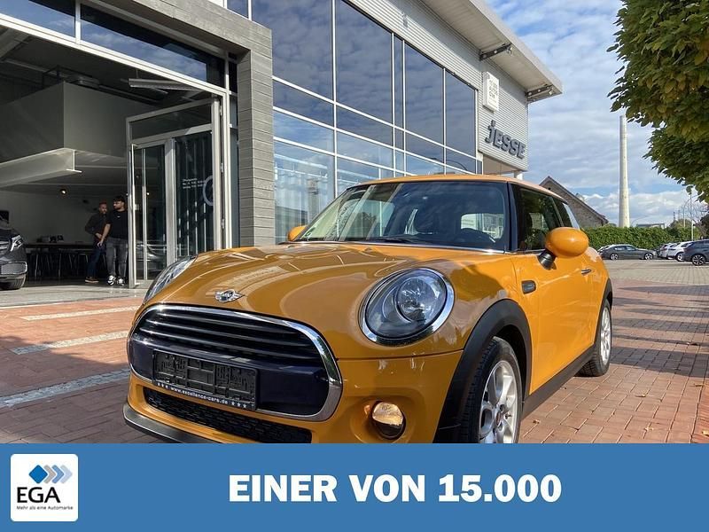 Orange Gebraucht 2017 Mini Cooper Kleinwagen | 14.820 € (Fairer Preis) - Bild 1/3