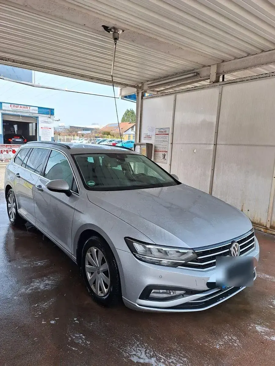 Gebraucht VW Passat Business 150 PS (110 kW) 2019 Grau Kombi