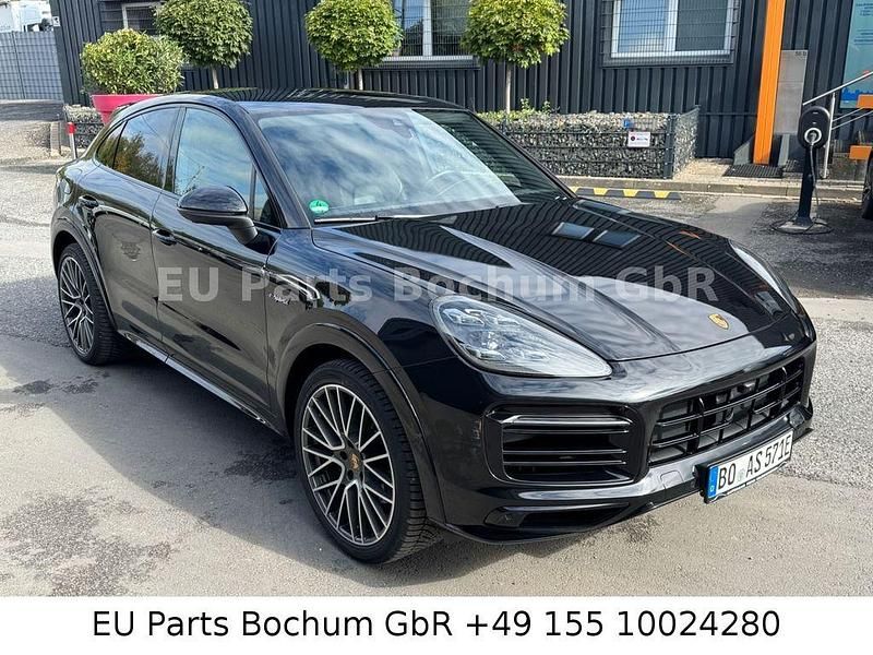 Schwarz Gebraucht 2021 Porsche Cayenne Chrono SUV | 66.900 € (Superpreis) - Bild 1/4