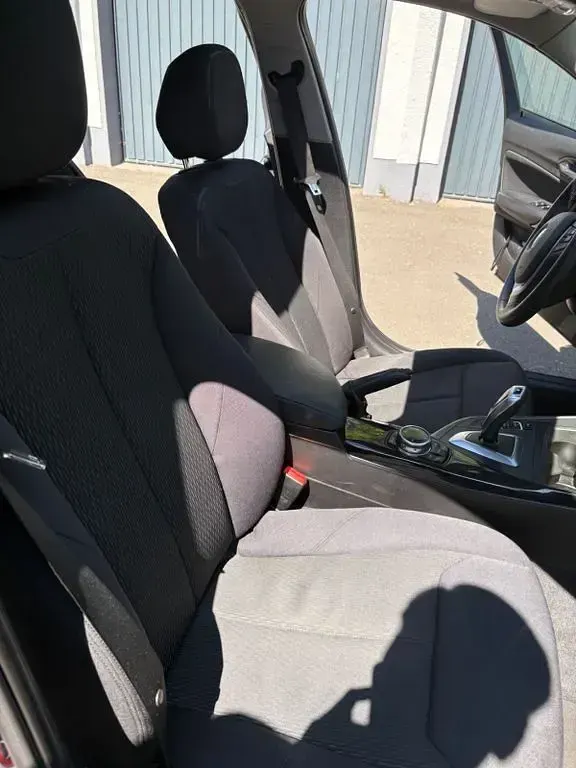 Gebraucht BMW 118 143 PS (105 kW) 2014 Schwarz Kleinwagen